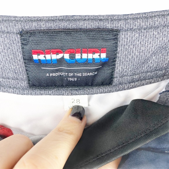 RIP CURL American Flag Swim Trunks Size 28 Small - Picture 6 of 6